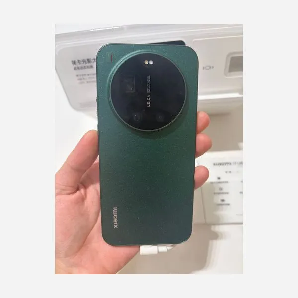 Customer photo of Xiaomi 17 Ultra